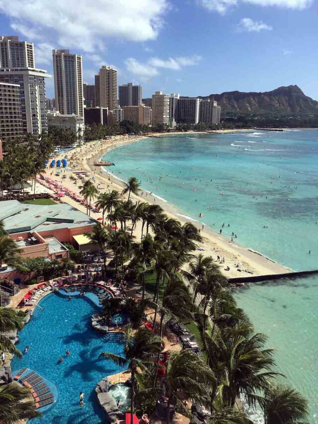 10 Beautiful Beaches in the US